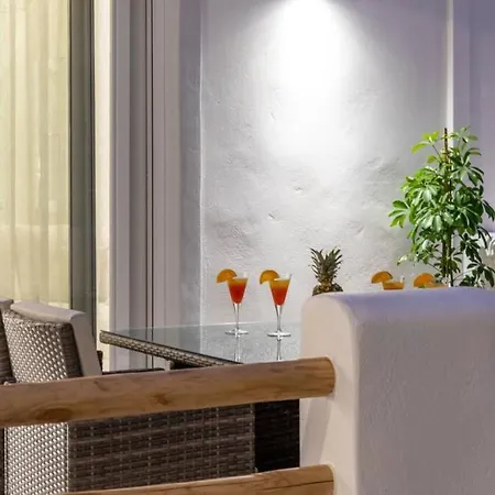 Arktos Luxury דירה *