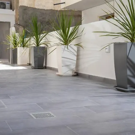 Arktos Luxury Apartment